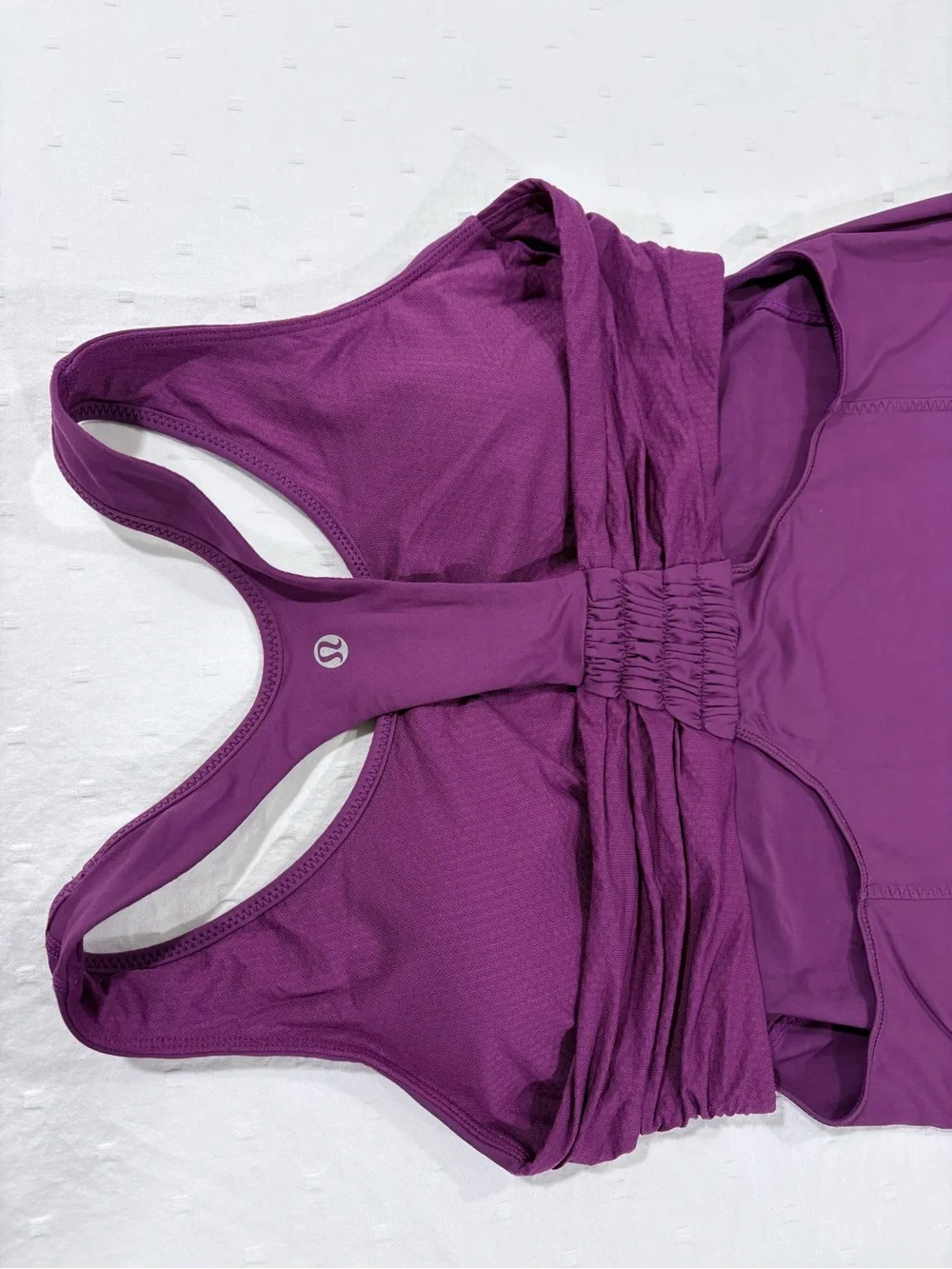 lululemon athletica excellent pre